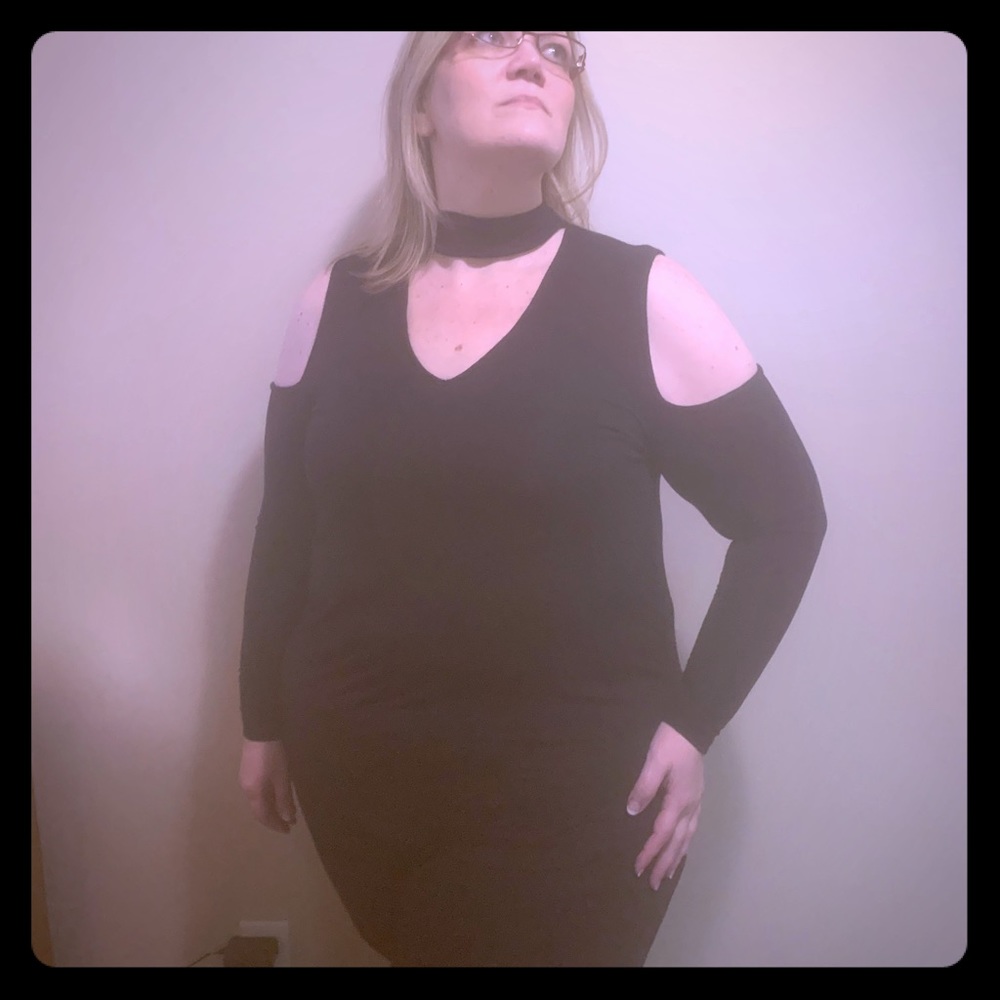 Black shirt